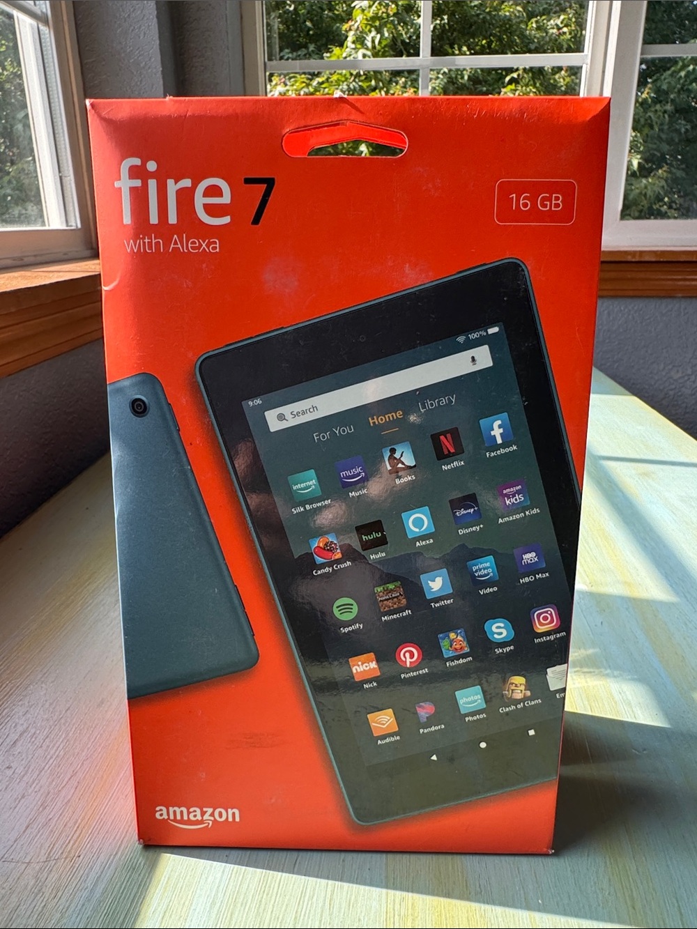 Amazon Fire 7 Tablet — Black screen, Orange packaging